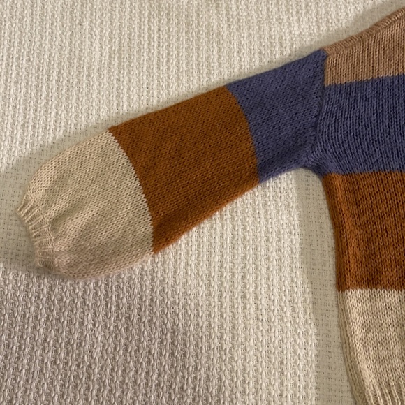 Vero Moda Sweater - Picture 2 of 4